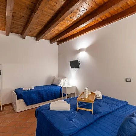 Elsa D'ortigia - I Tre Archi Guest house