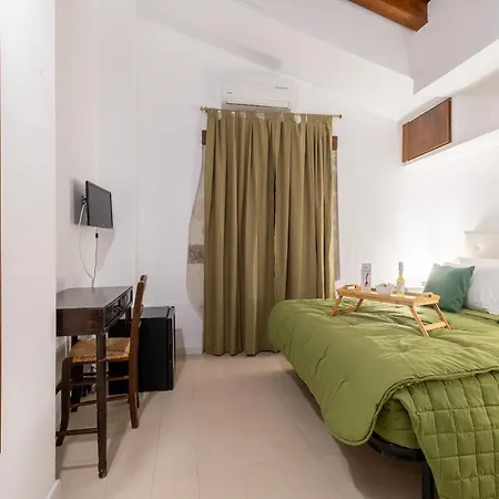 Guest house Elsa D'ortigia - I Tre Archi 3*