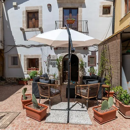 Guest house Elsa D'ortigia - I Tre Archi Syracuse